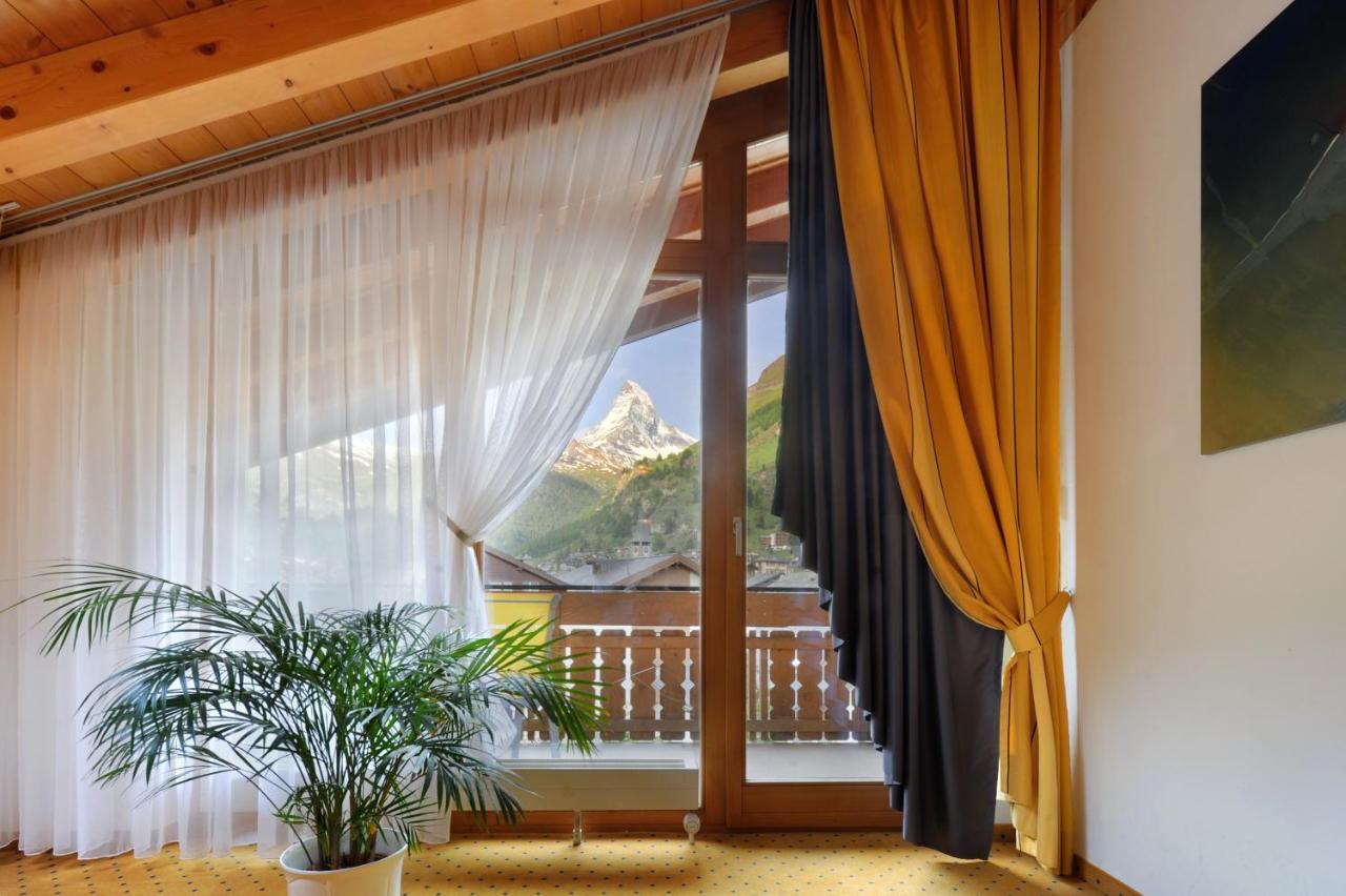 Alpine Hotel Perren Zermatt Kamer foto